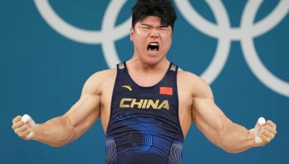世俱杯免费直播-Day 15综述：中国连夺6金创新高 重回金牌榜首位